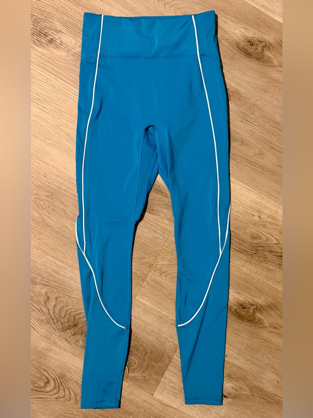 NWOT Fabletics Motion365 High-Rise Leggings — Blue, Fall Activewear, Size Small